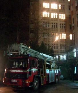 O cameră de gardă de la Spitalul Judeţean, distrusă într-un incendiu